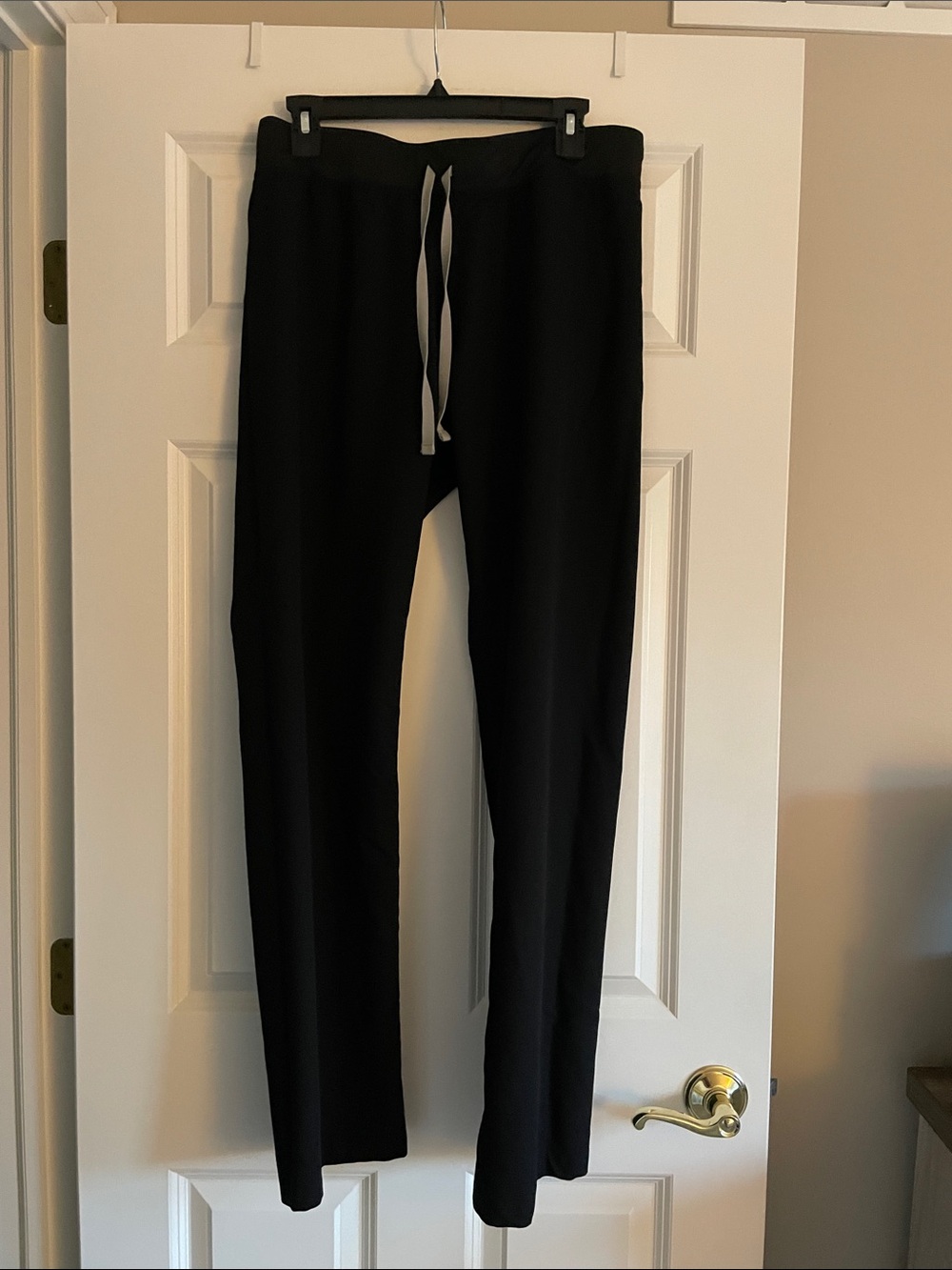 Women’s Black Drawstring Scrub Pants - Casual Comfort